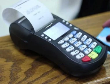 ΙΟΒΕ: Αύξηση των ηλεκτρονικών πληρωμών για την πάταξη της φοροδιαφυγής